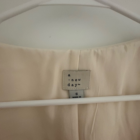 A New Day button down vest - Picture 3 of 3